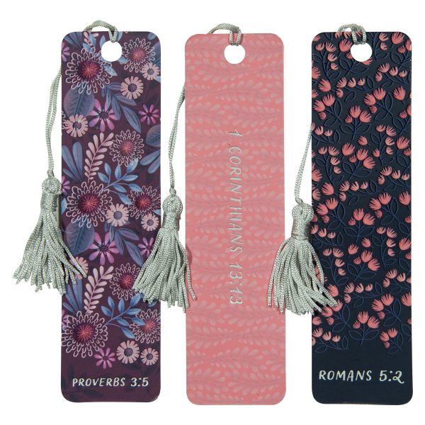 Hope In The Lord Three Piece Bookmark With Tassel Set - Image 4
