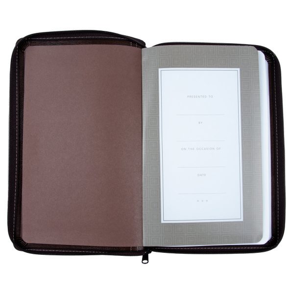 NLT Filament Thinline Reference Bible, Rustic Brown With Zip (Imitation Leather) - Image 11