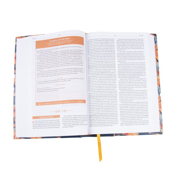 CSB Every Day With Jesus Daily Bible Floral (Hardcover) - Image 18