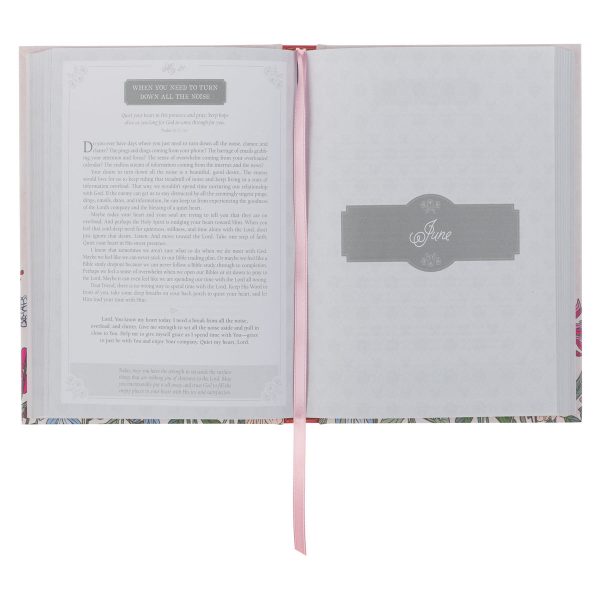 Daily Hope for a Woman's Heart (Hardcover) - Image 5