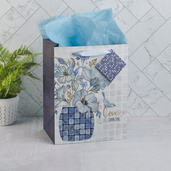 Love Portrait Gift Bag with Gift Tag - Image 6