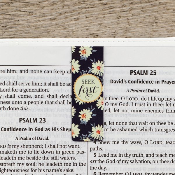 Daisies Magnetic Bookmarks Set Of 6 - Image 12